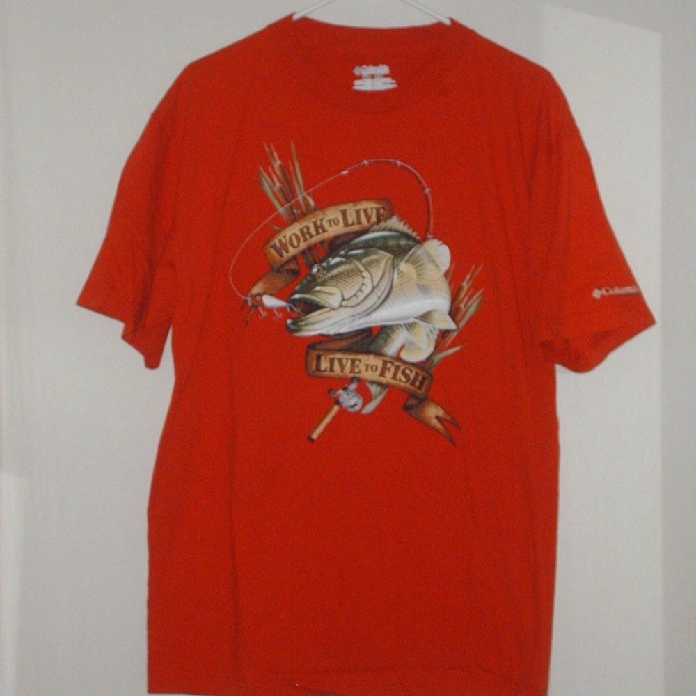 Work To Live - Live To Fish T-shirt - new - large